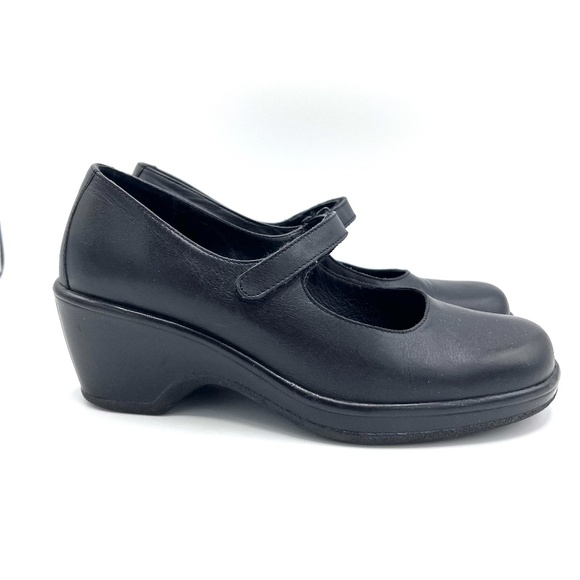 Dansko Mary Jane Black Leather Sandal Size 39 (US 8.5-9) - Picture 1 of 12